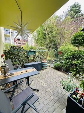 Terrasse - 2 Zimmer Etagenwohnung zum Kaufen in Dresden