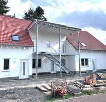 Hünfeld-Oberrombach: Traum vom Eigenheim: KfW-55 Gartenwohnung mit attraktiven Förderungen