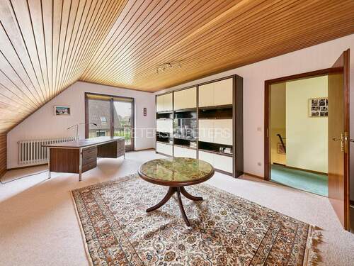 Zimmer 4 - 