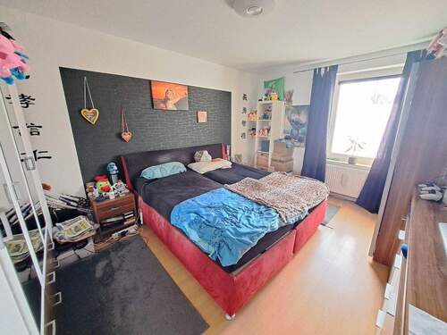 Schlafzimmer.jpg - 2 Zimmer Etagenwohnung in Bremerhaven
