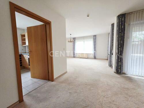 Wohn- und Esszimmer - 