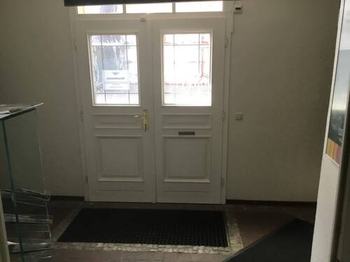 Haustür vom Haupteingang - 