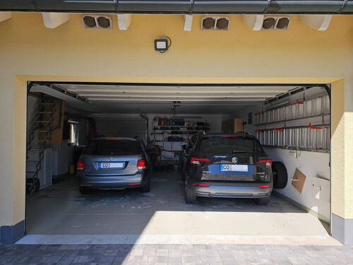 Garage - 