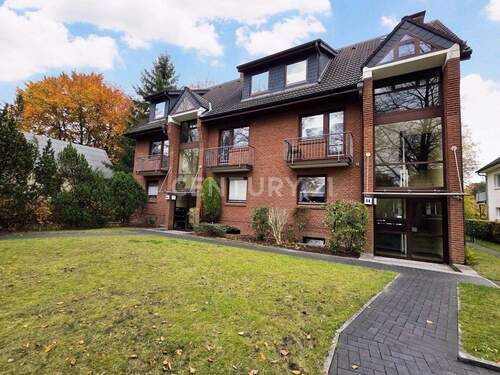 Hausansicht - 2 Zimmer Etagenwohnung zum Kaufen in Hamburg