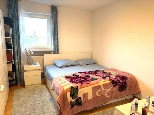 Schlafzimmer - 2 Zimmer Etagenwohnung in Obertshausen