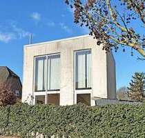 Adresse mit Wiedererkennungswert: Kleines Eigenheim in Wesel-Lackhausen!