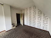 Zimmer OG mit Warmluftschacht - 