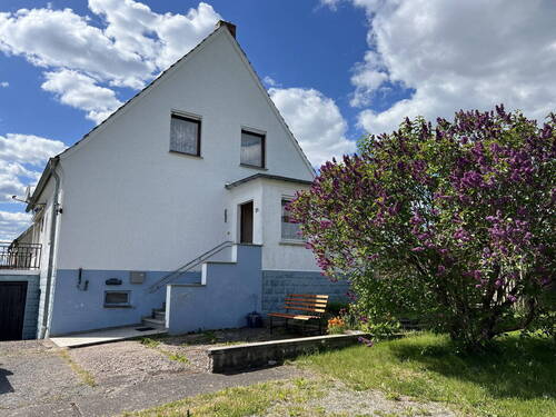 Eingang - 5 Zimmer Einfamilienhaus zum Kaufen in Rhönblick