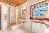 Badezimmer 2 (OG) - 