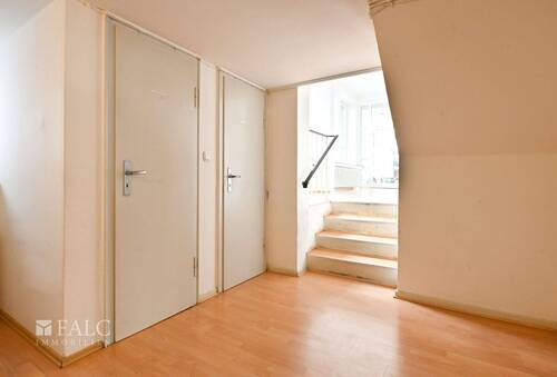 Aufenthalt - 