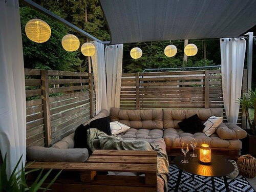 Lounge bei Abend - 