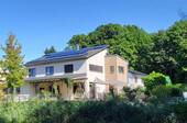 Außenansicht Blick vom Wald - Dein Traumhaus - Architektenhaus - energieeffizient - ökologisch - massiv - autark - idyllisch