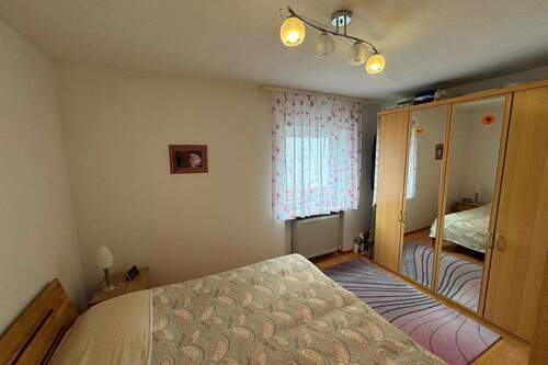 Blick in das Schlafzimmer - 
