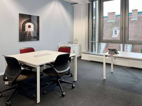 Regus_Stuttgart City Plaza_Germany_Centre 3589_Mee - 