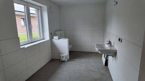 Duschbad - Etagenwohnung mit 78,90 m&sup2; in Heide zur Miete