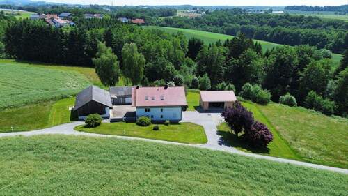 Luftaufnahme - 7 Zimmer Mehrfamilienhaus, Wohnhaus in Vilshofen an der Donau