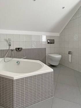 Bad-WC Dachgeschoss - 