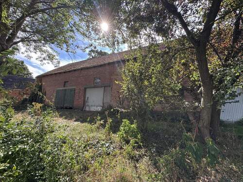 Ansicht zur Scheune vom Hinterhof - 