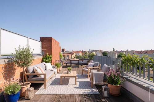 Terrasse (Digitales Staging) - 3 Zimmer Etagenwohnung zum Kaufen in Berlin-Kreuzberg