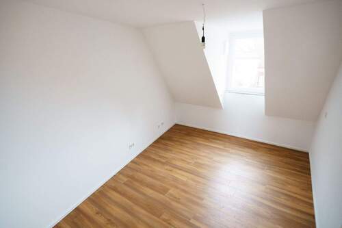 Kinderzimmer / Homeoffice - 