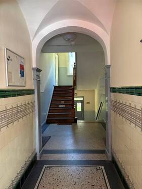 gepflegtes Haus - 2 Zimmer Etagenwohnung in Kiel