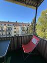 und Zugang zum Balkon - 