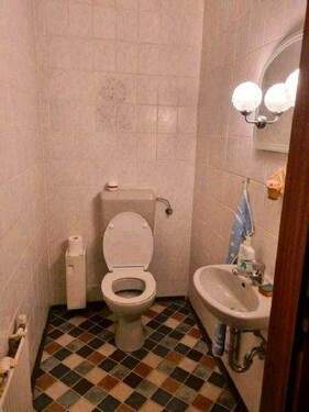 WC - 