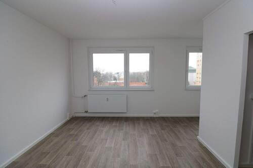 Wohnbereich - 1 Zimmer Etagenwohnung zur Miete in Freiberg