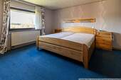 Schlafzimmer 1 OG - 