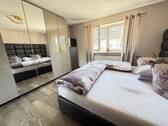 Schlafzimmer EG - 