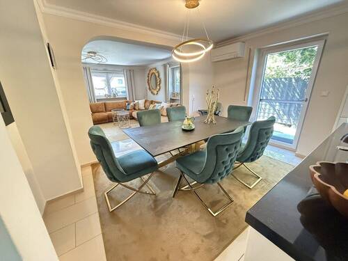 Küche EG - Mehrfamilienhaus, Wohnhaus mit 200,00 m² in Wendelstein zum Kaufen