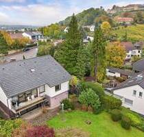 Sensationelle Aussichten: Großzügiges Einfamilienhaus in absoluter Bestlage - Asperg