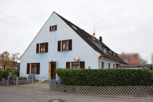 Haus von außen - Zweifamilienhaus in Hartheim - 559.000,00&nbsp;EUR Kaufpreis,