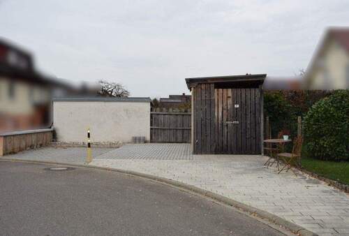 Stellplatz, Fahrradschuppen - 