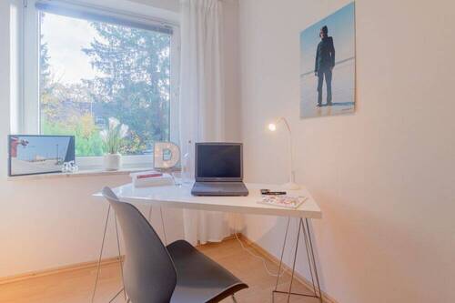 Büro / Kinderzimmer - 