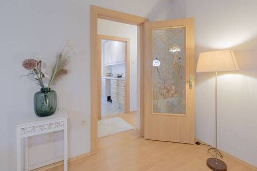 Detail Tür - Etagenwohnung mit 64,00 m² in Hamburg / Lokstedt zum Kaufen