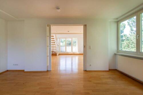 separates Esszimmer - 4 Zimmer Etagenwohnung in Berlin