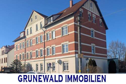 Hausansicht - Moderne 2-Zimmer-Wohnung mit neuer Küche – Erstbezug nach Renovierung