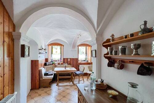 Traumhafte Küche mit Kreuzgewölbe - 