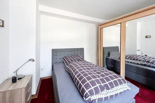 Kleine Zimmer hinter dem Wohnzimmer - 