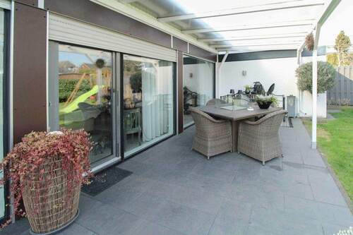 Terrasse - 4 Zimmer Einfamilienhaus zum Kaufen in Moers