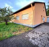 Haus mit Garten Doppelhaushälfte - Charmanter 3-ZKB-Bungalow Garage - Gillenfeld