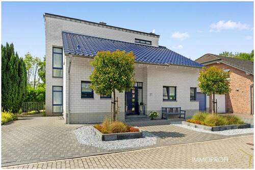 3. Gebäudeansicht.jpg - Mehrfamilienhaus, Wohnhaus mit 165,00 m&sup2; in Wassenberg zum Kaufen