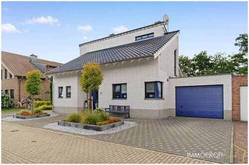 4. Gebäudeansicht.jpg - 