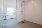 Badezimmer 1.OG - 