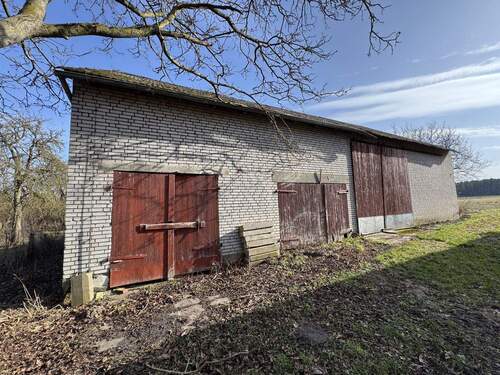 Scheune am hinteren Grundstück - 