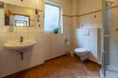 Badezimmer Erdgeschoss - 