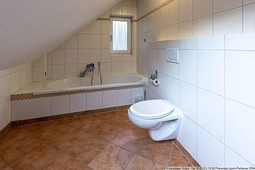 Badezimmer DG Bild 1 - 
