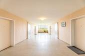 Gepflegtes Treppenhaus - 