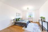Elternschlafzimmer - 3 Zimmer Etagenwohnung zum Kaufen in Schweinfurt